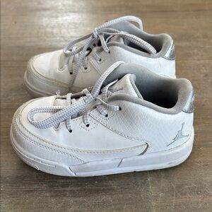 Nike Flight Origin 3 toddler sneakers